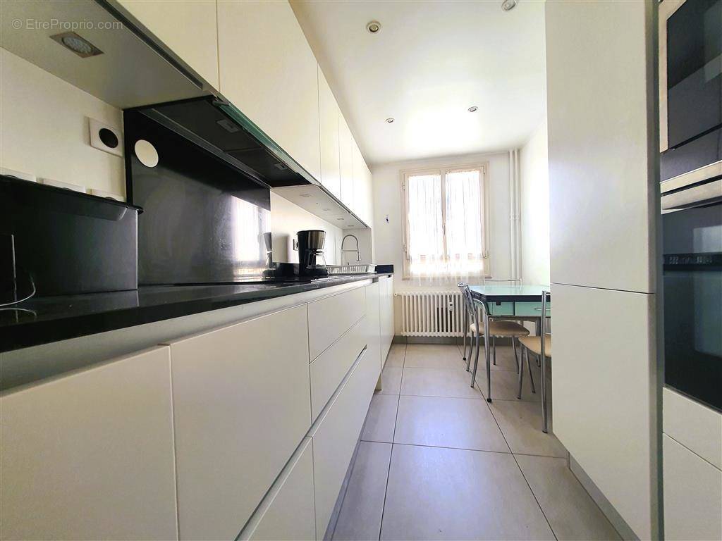 Appartement à CHAMPIGNY-SUR-MARNE