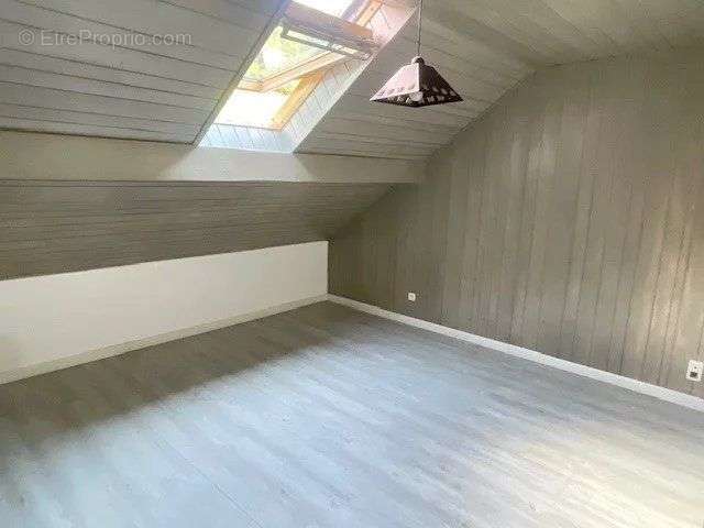 Appartement à LES HOPITAUX-NEUFS