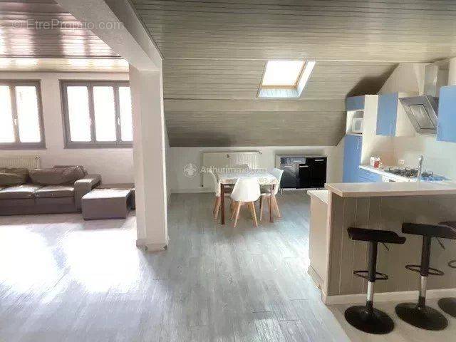 Appartement à LES HOPITAUX-NEUFS