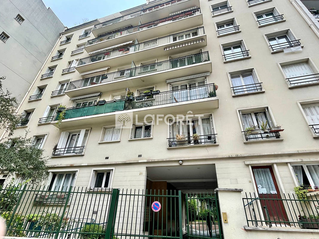 Appartement à PARIS-11E