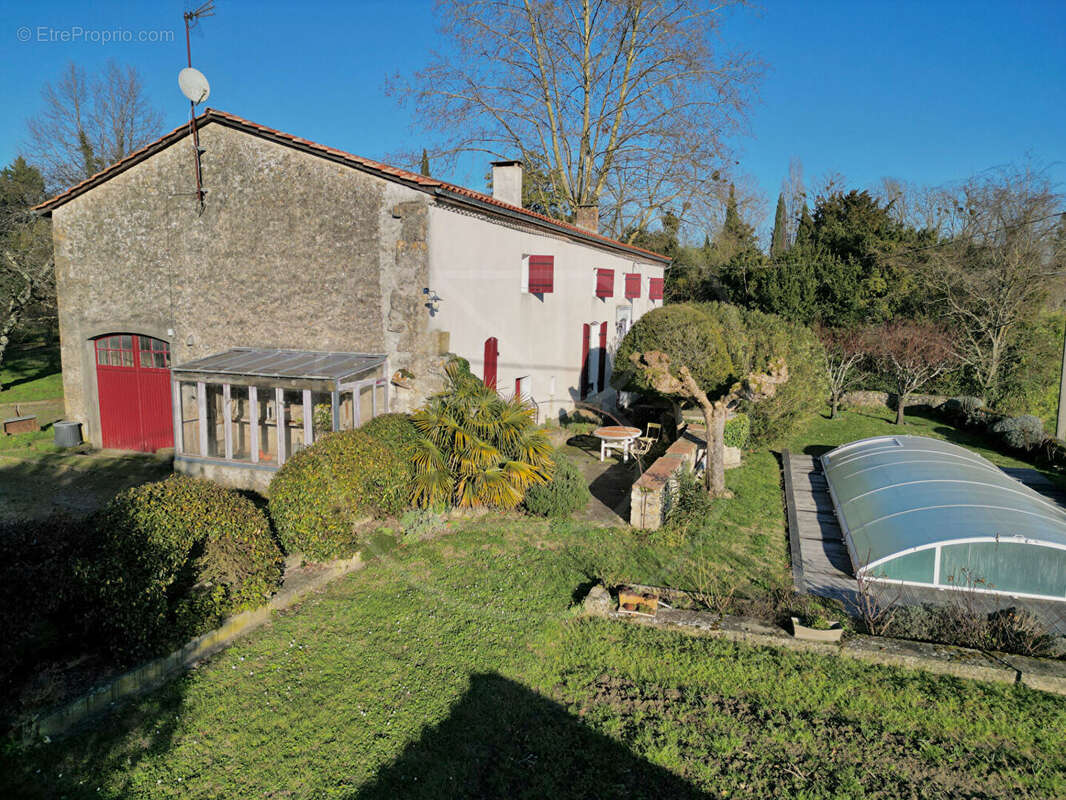 Maison à MONSEGUR