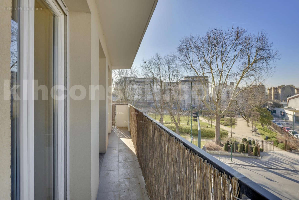 Appartement à COLOMBES