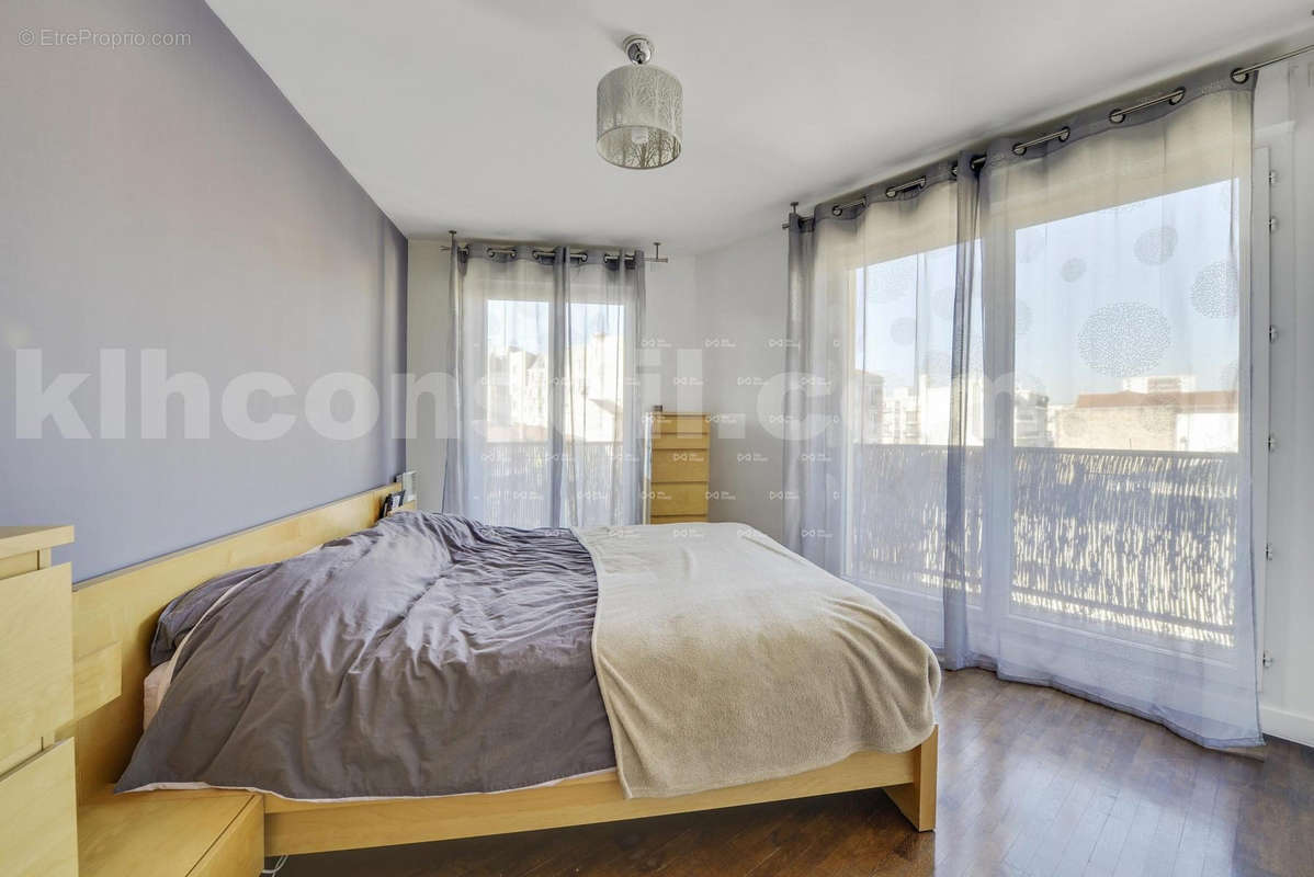 Appartement à COLOMBES