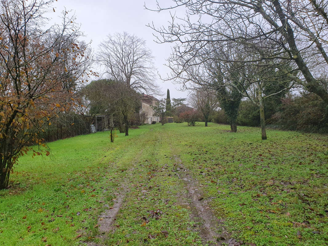 Maison à VERGNE