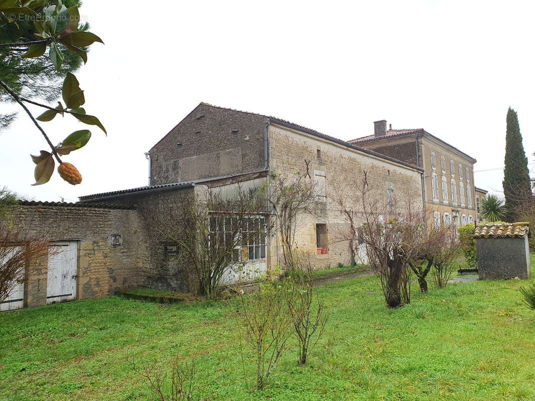 Maison à VERGNE