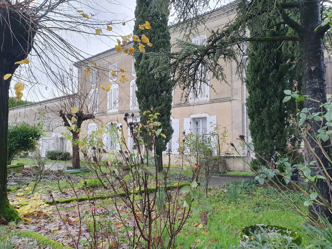 Maison à VERGNE