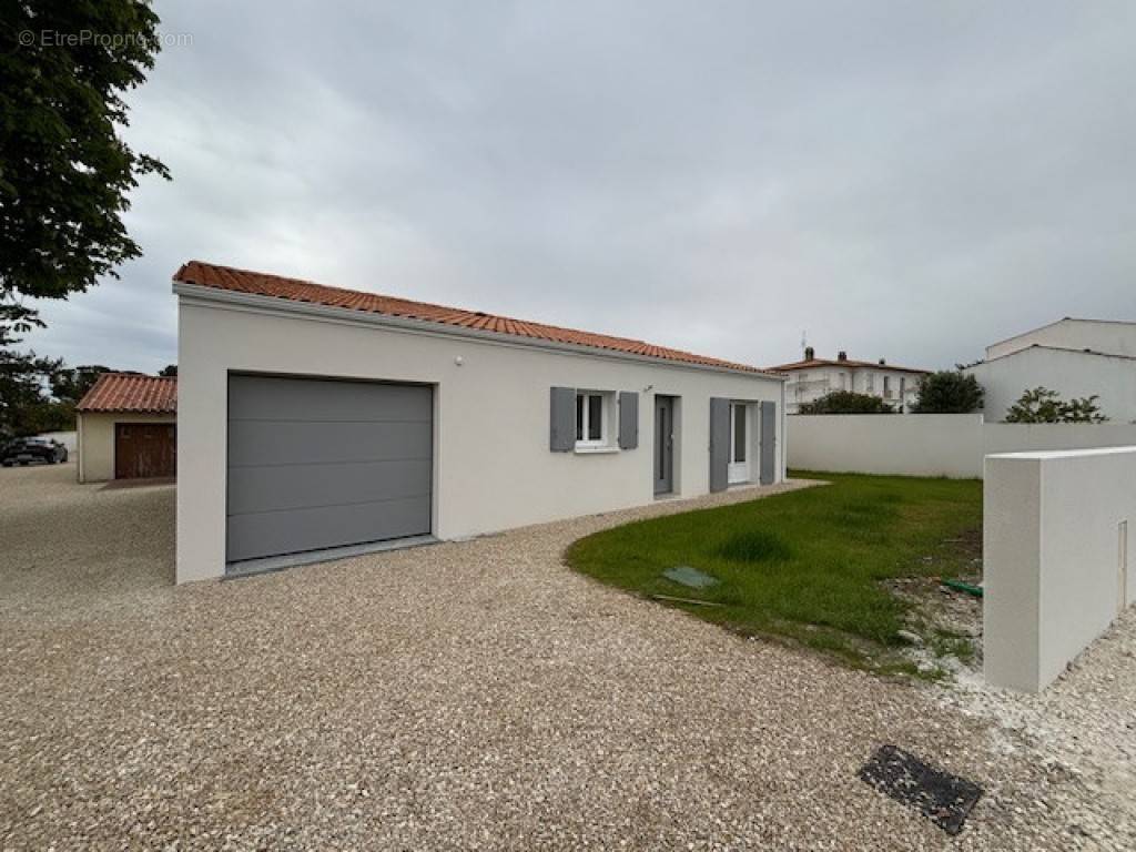 Maison à MESCHERS-SUR-GIRONDE