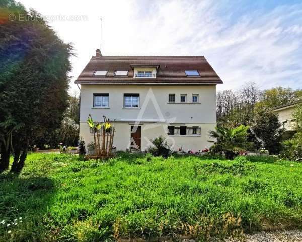 Maison à FONTENAY-SUR-LOING