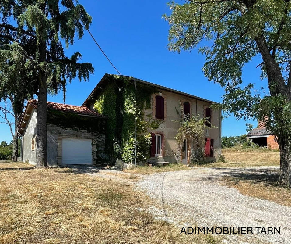 Maison à PEYROLE