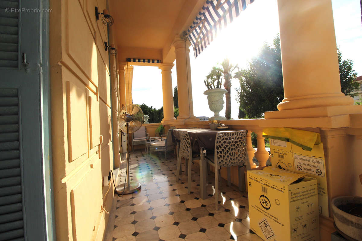 Appartement à MENTON