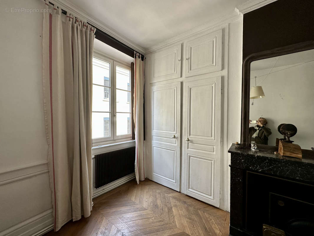 Appartement à LYON-1E