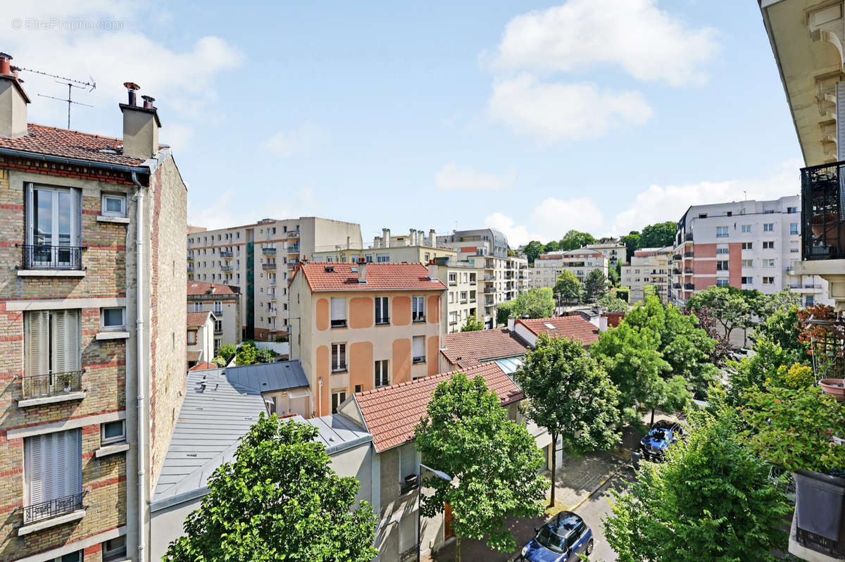 Appartement à ISSY-LES-MOULINEAUX