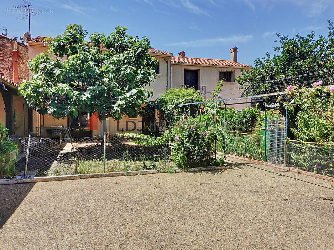 Maison à CORNEILLA-LA-RIVIERE