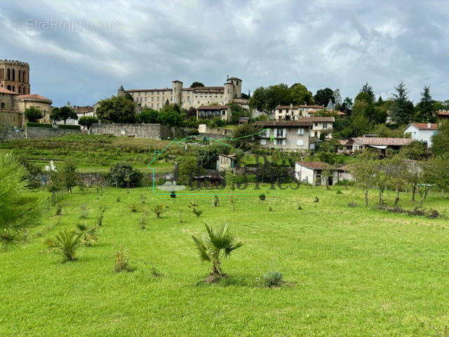 Terrain à SAINT-LIZIER