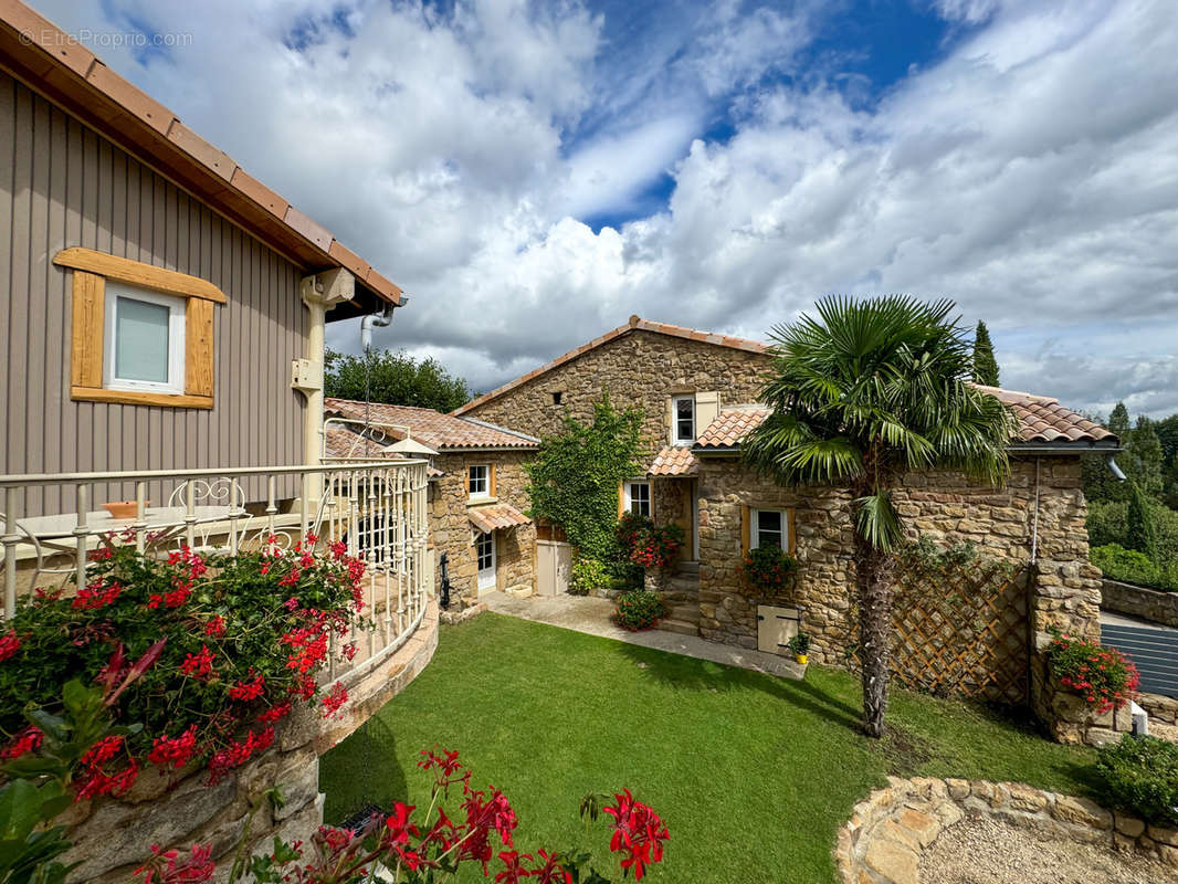 Maison à CHAVANAY