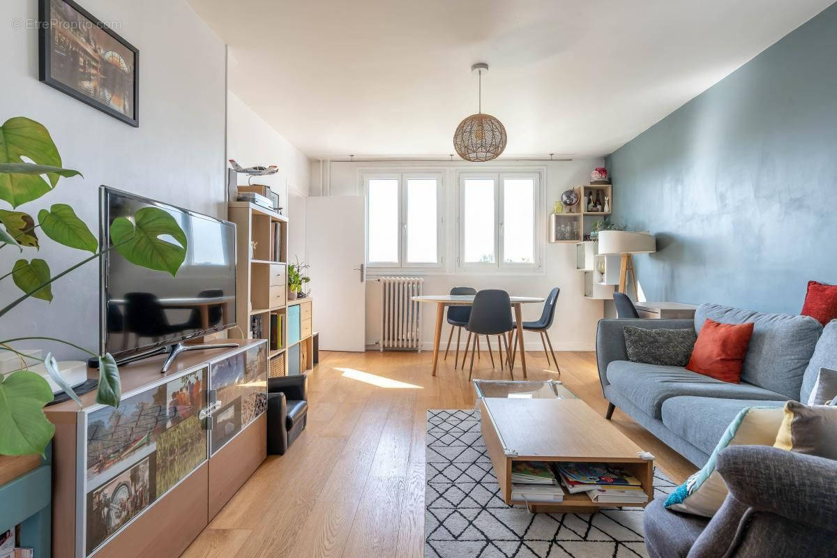 Appartement à MARSEILLE-13E