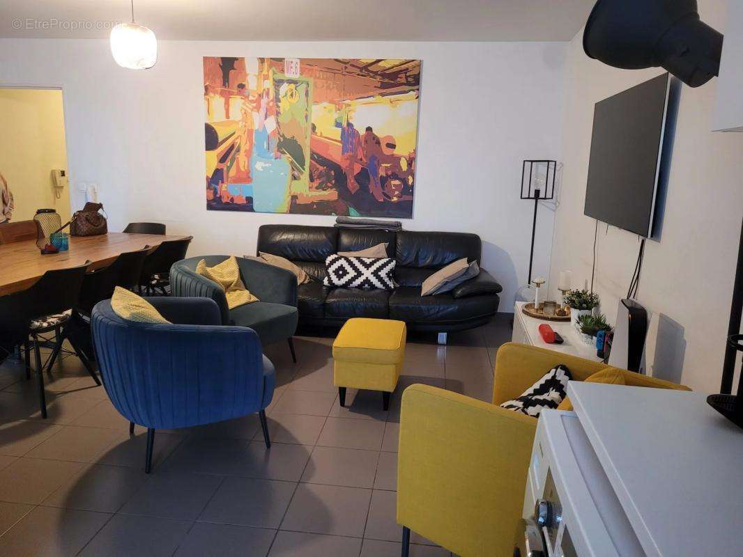 Appartement à MARSEILLE-2E