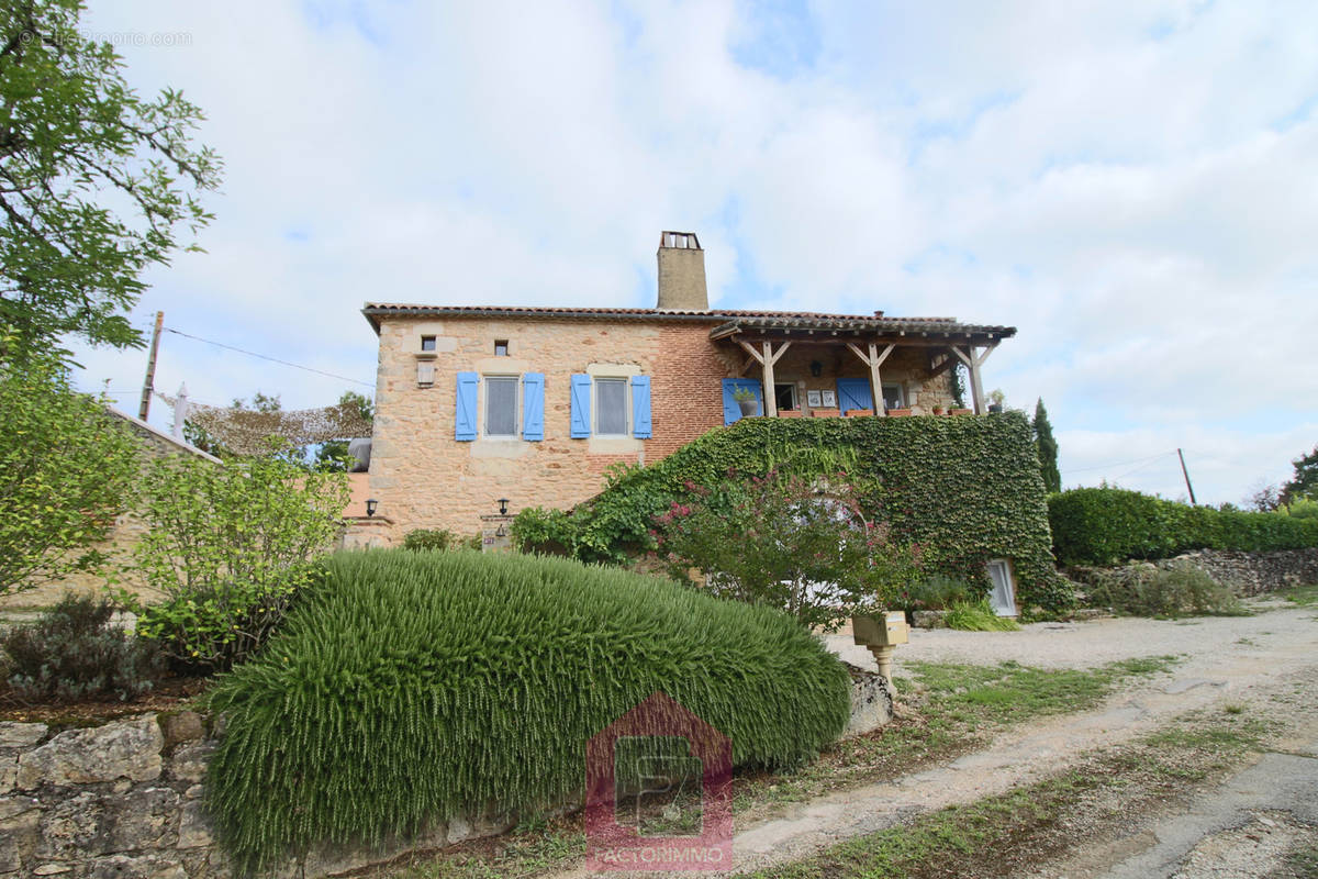 Maison à CAHORS