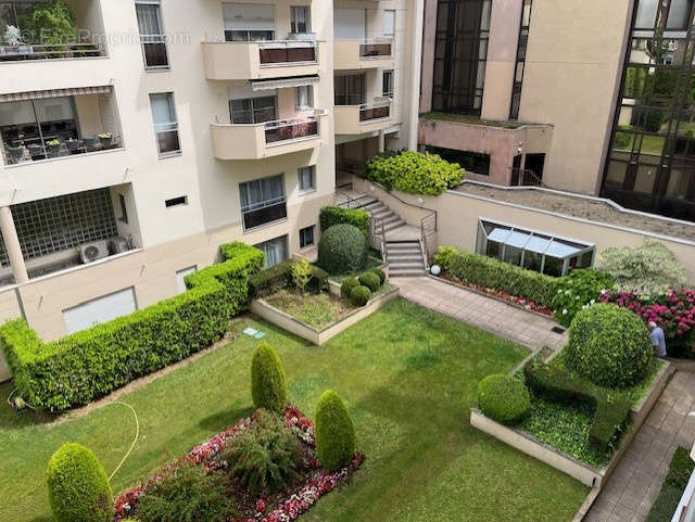 Appartement à NOGENT-SUR-MARNE