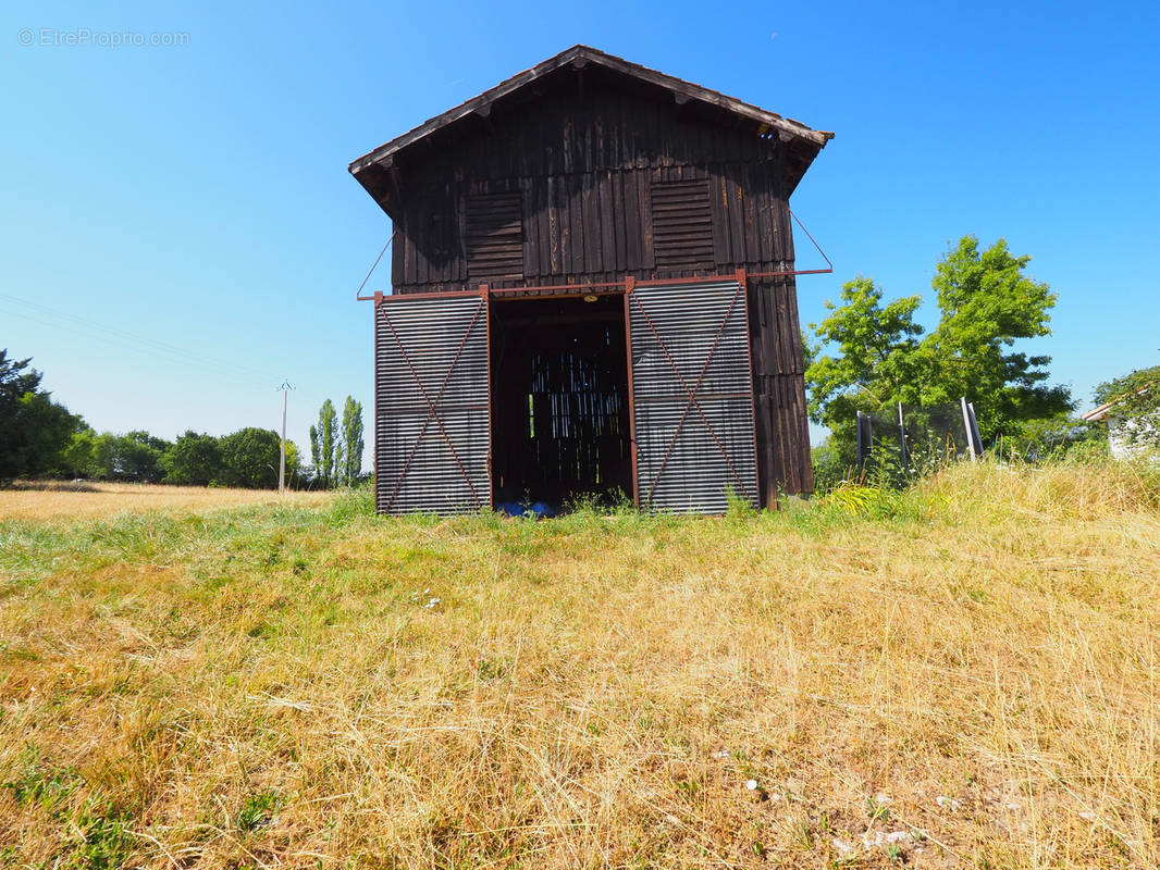 Terrain à BOUGLON