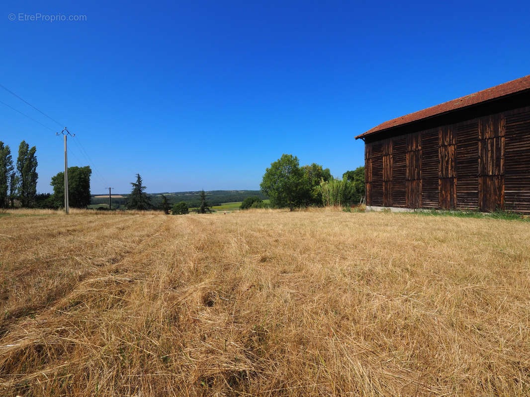 Terrain à BOUGLON