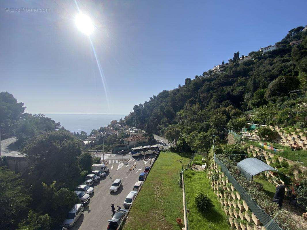 Appartement à ROQUEBRUNE-CAP-MARTIN