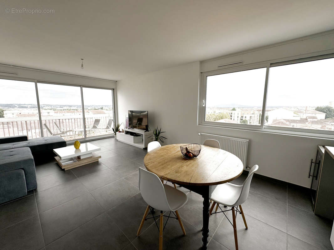 Appartement à VILLEFRANCHE-SUR-SAONE