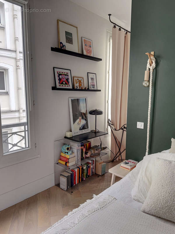 Appartement à PARIS-10E