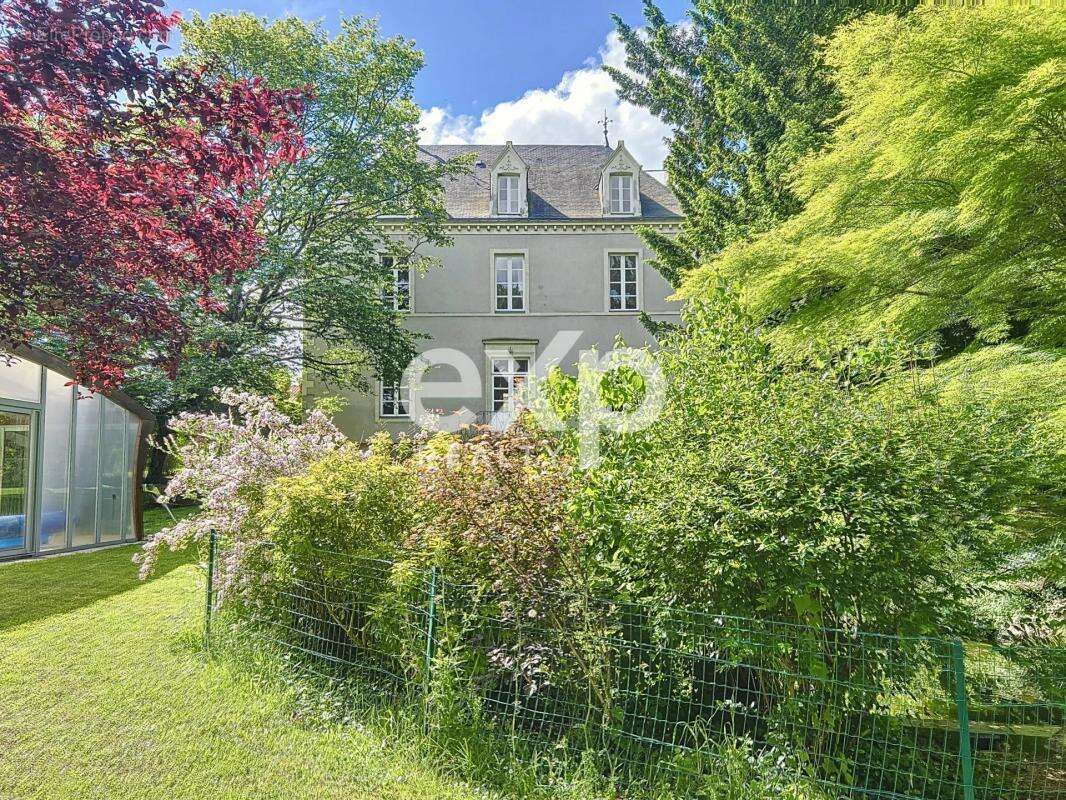 Maison à HAUTE-GOULAINE