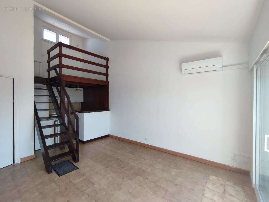 Appartement à SAINT-CYPRIEN