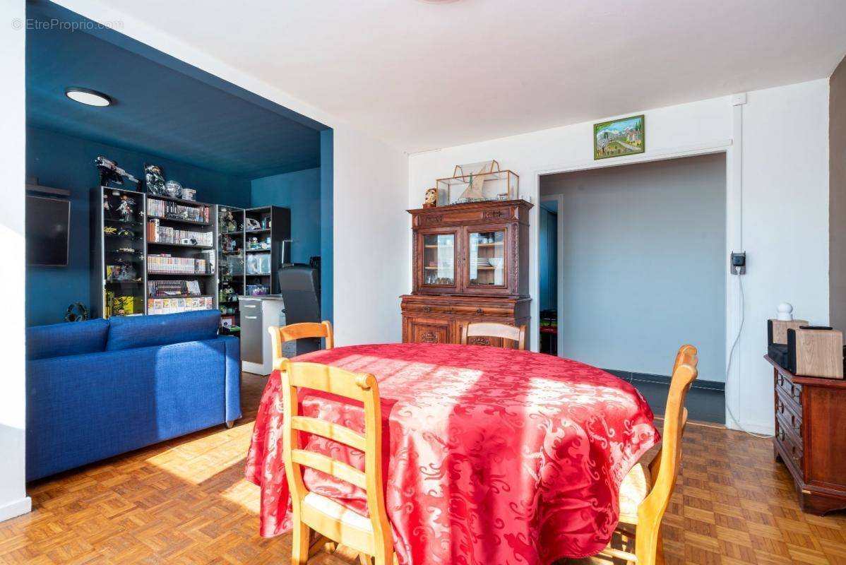 Appartement à LYON-5E