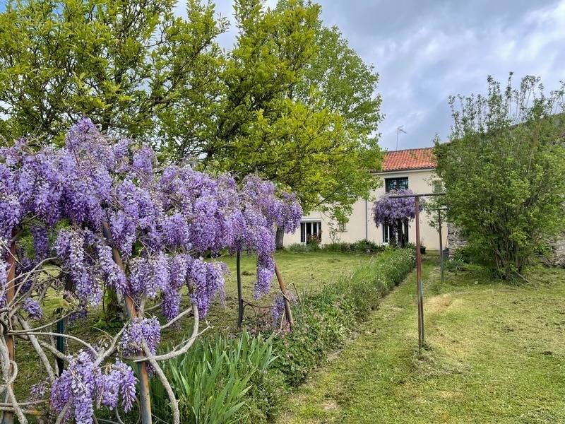 Maison à CHATEAUPONSAC