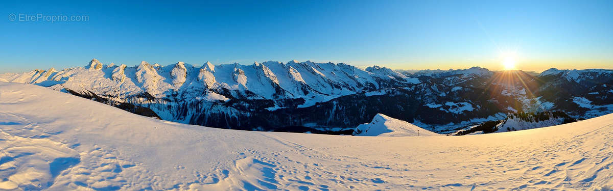 Commerce à LA CLUSAZ