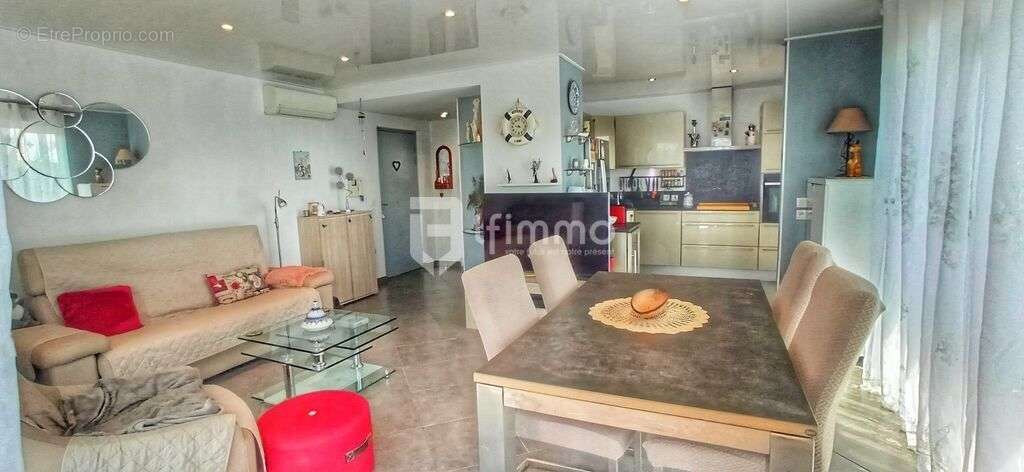 Appartement à FREJUS