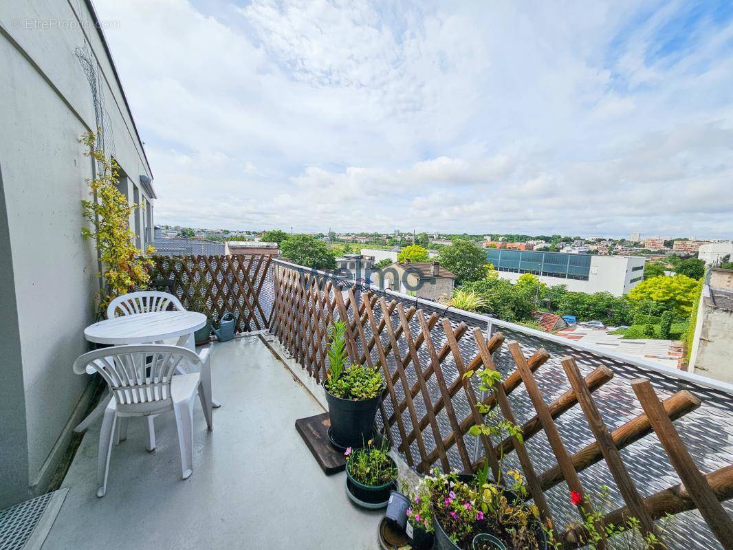 Appartement à IVRY-SUR-SEINE