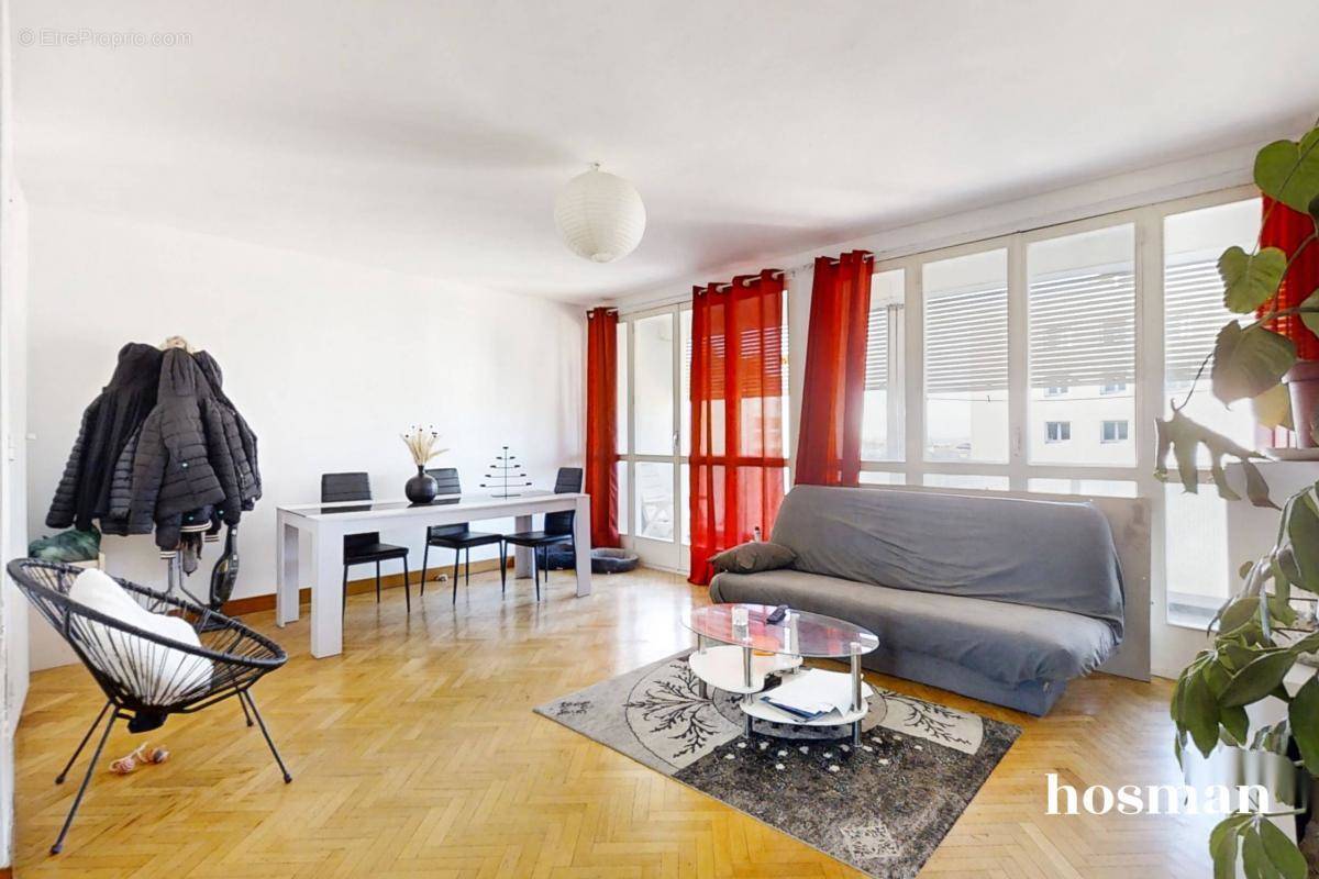 Appartement à MARSEILLE-4E