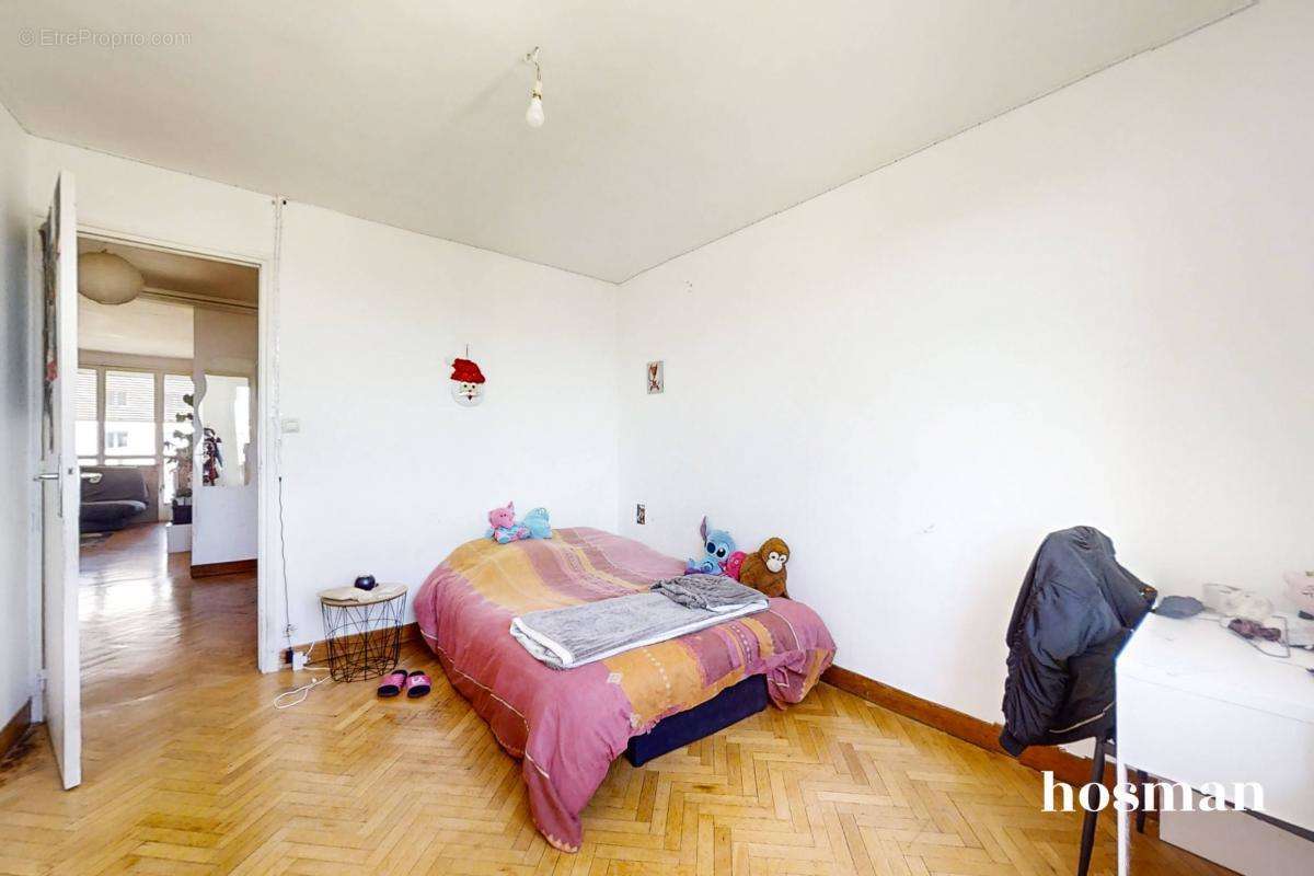 Appartement à MARSEILLE-4E