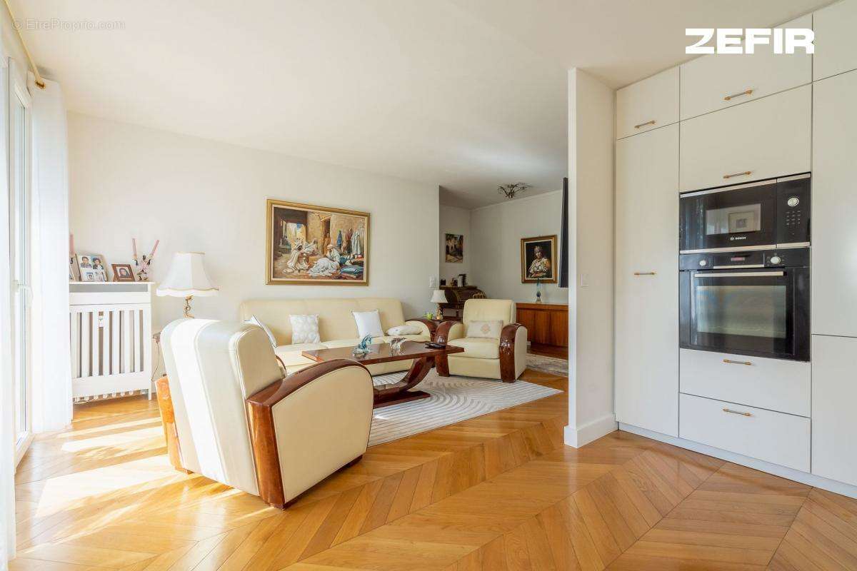 Appartement à NOGENT-SUR-MARNE