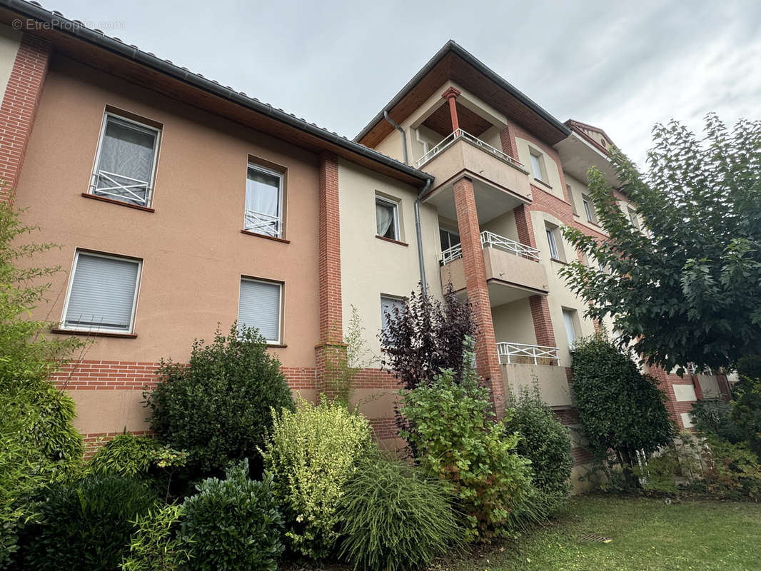 Appartement à GAGNAC-SUR-GARONNE