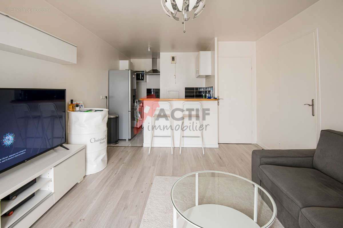 Appartement à CORBEIL-ESSONNES