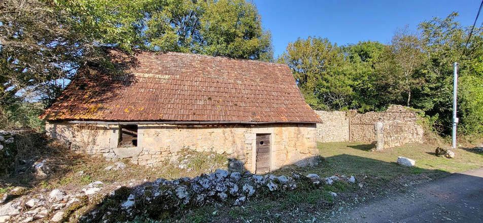 Maison à LAUZES