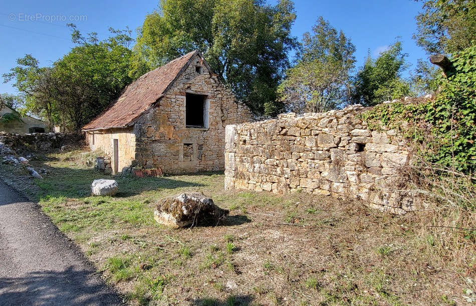 Maison à LAUZES