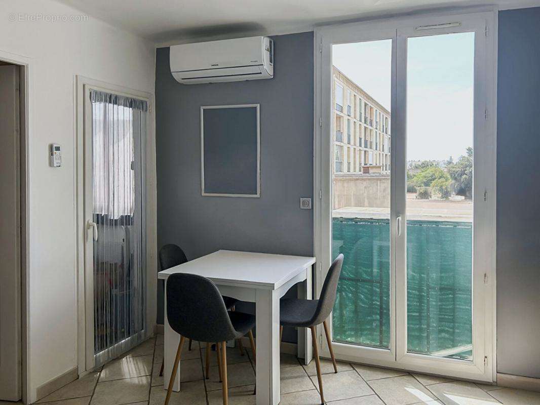 Appartement à MARSEILLE-12E