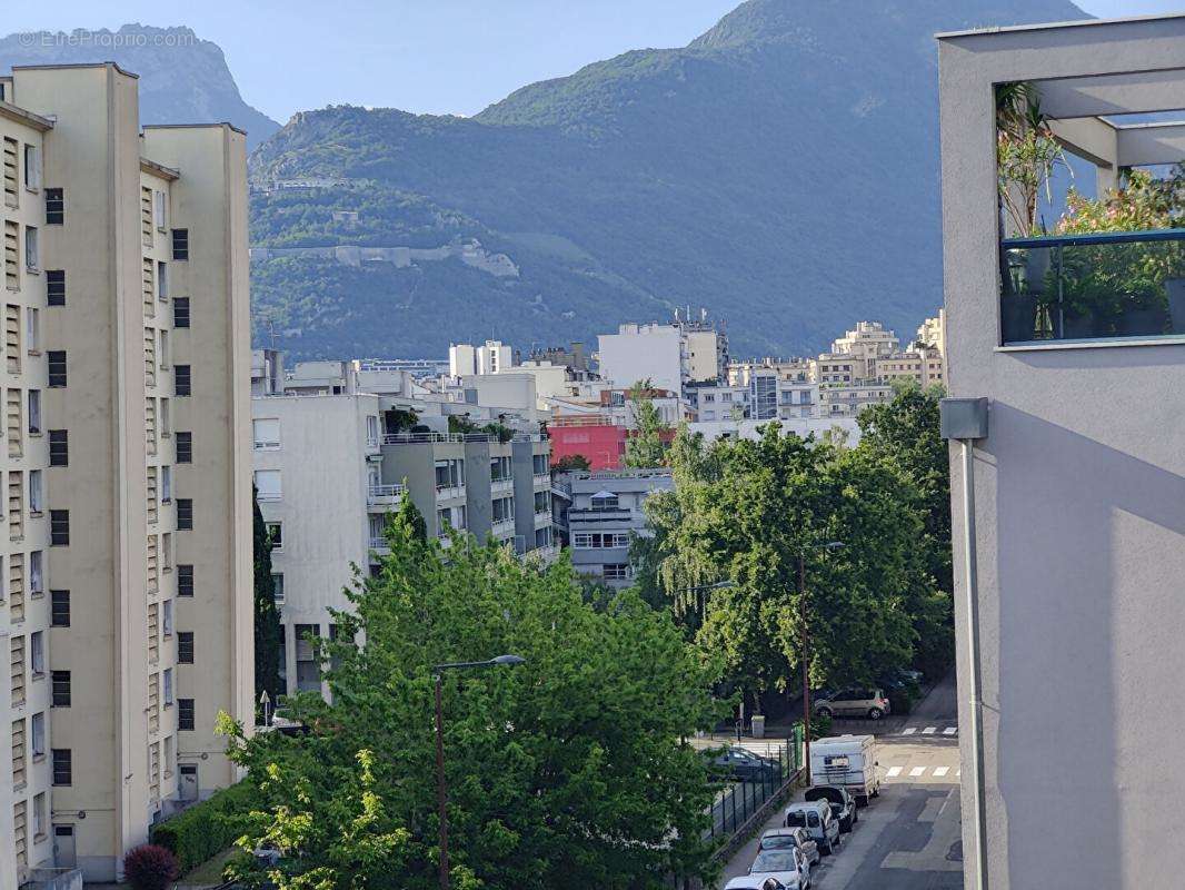 Appartement à GRENOBLE