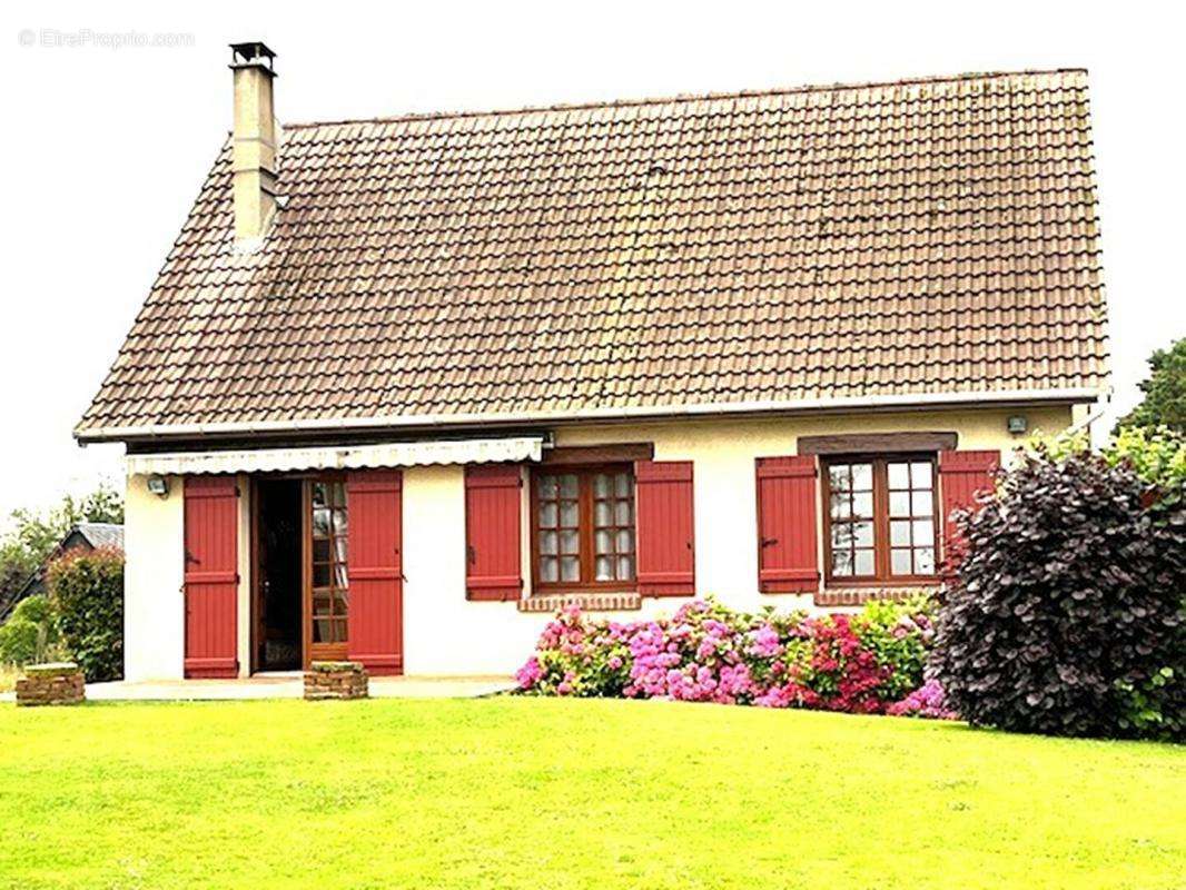 Maison à FERRIERES-EN-BRAY