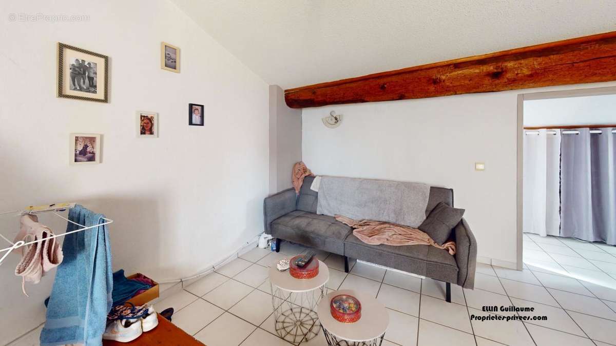 Appartement à SAINT-LAURENT-DE-LA-SALANQUE