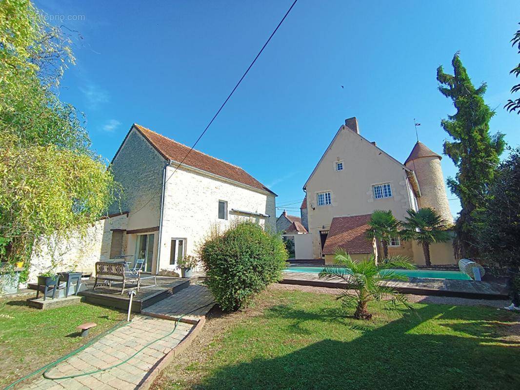 Maison à LA CHARITE-SUR-LOIRE