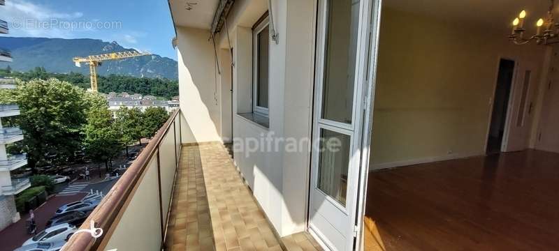 Appartement à AIX-LES-BAINS