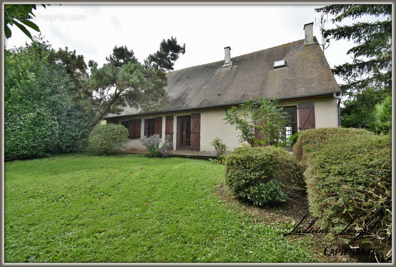 Maison à OULCHY-LE-CHATEAU