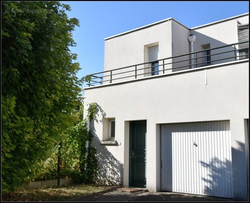 Maison à JOUE-LES-TOURS